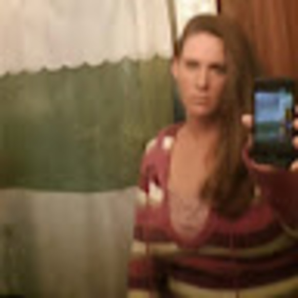 Meet your Posher, Carol - Picture 1 of 1